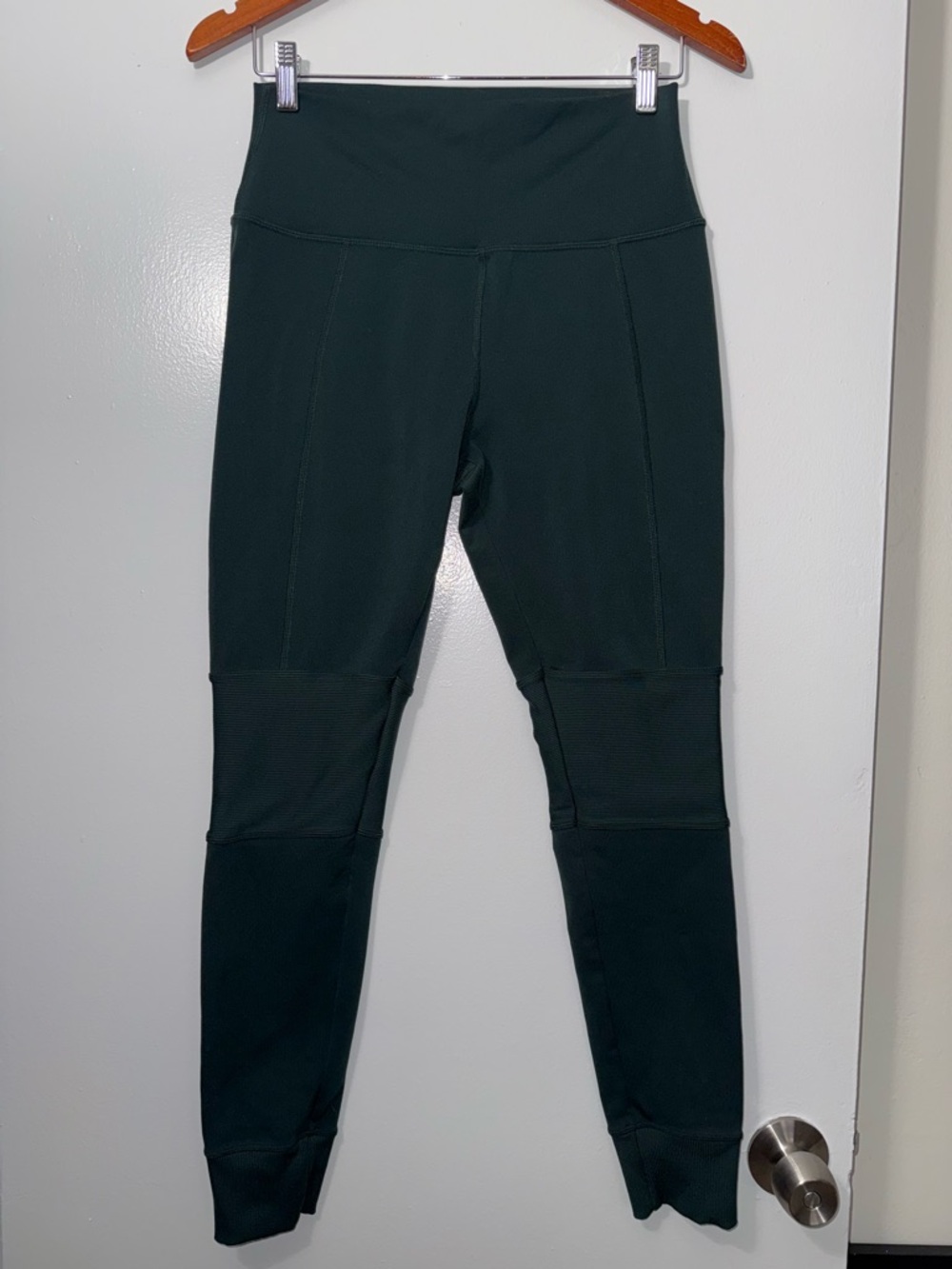 Alo Green Leggings